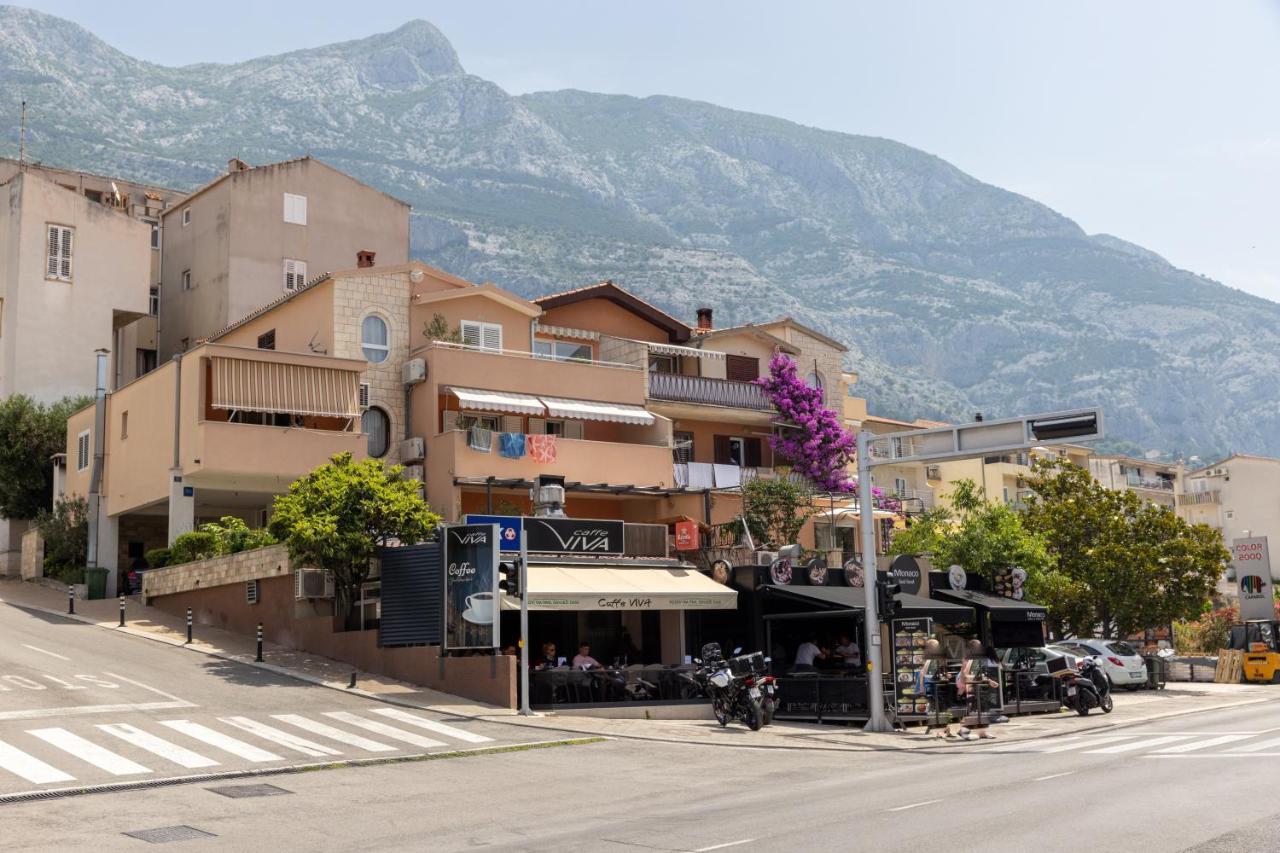 Apartment For 5 Makarska Dış mekan fotoğraf