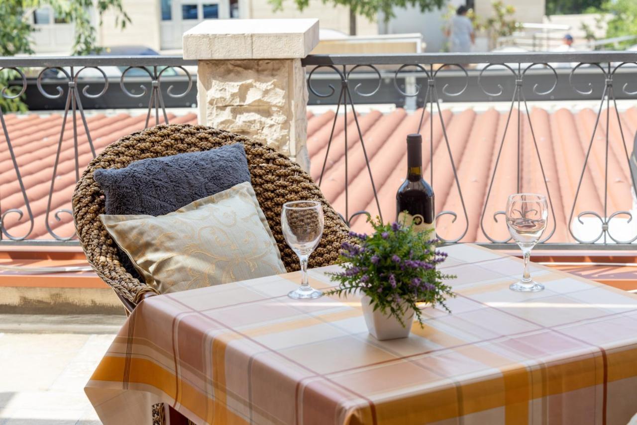 Apartment For 5 Makarska Dış mekan fotoğraf